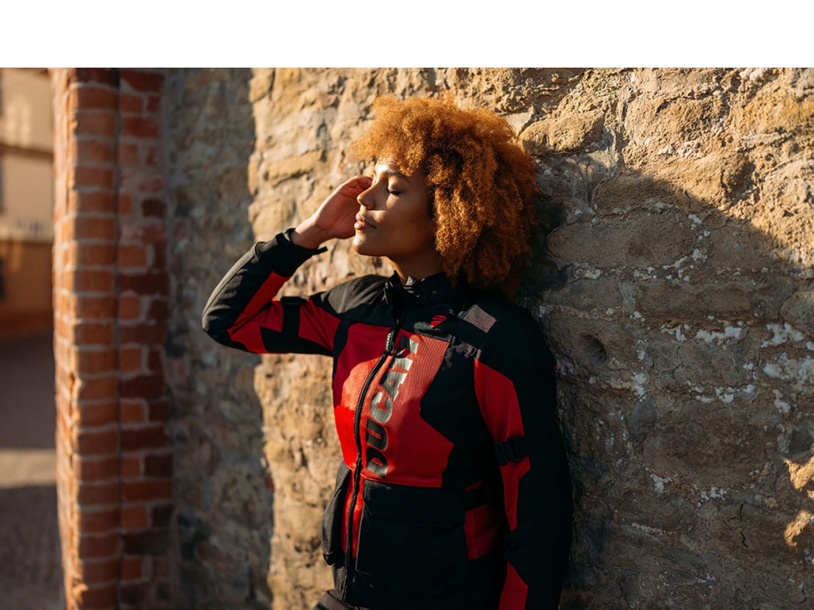 Мотоцикл DUCATI Multistrada V2 (RED) 2026